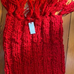 American Eagle scarf